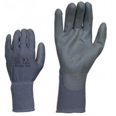 Polyester knitted gloves